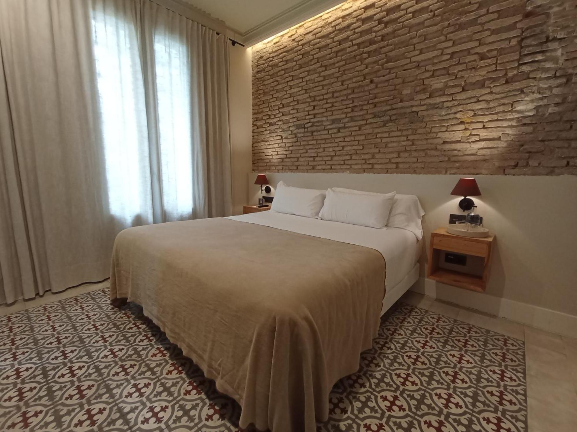 Uma Suites Parada Del Marques Sevilla Exterior foto